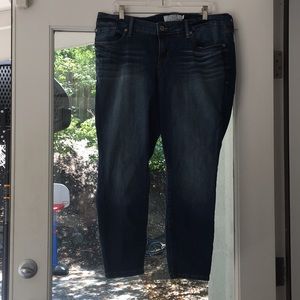 NWT ankle skinny jeans